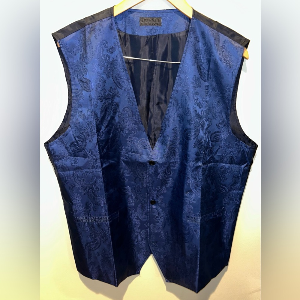 Custom Men's Blue Paisley Vest, Large